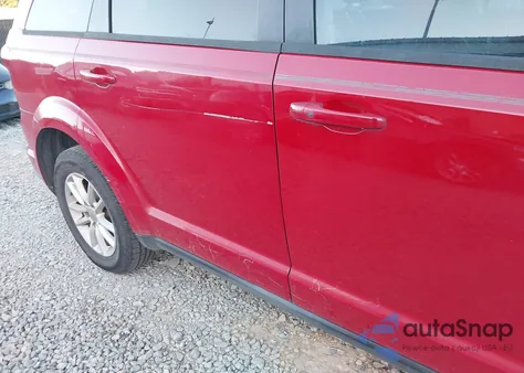 2013 Dodge Journey Sxt z USA, uszkodzony, nr VIN 3C4PDCBG6DT592981